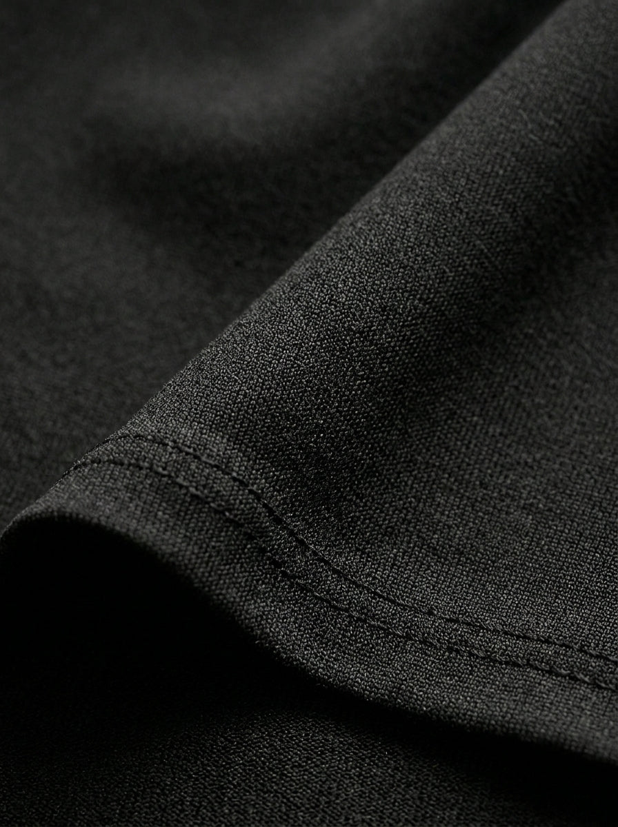 Detalle macro del tejido del vestido